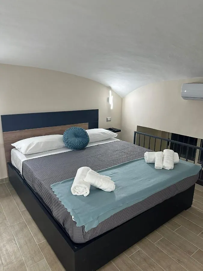 Napoli Centro - La Casa Di Cate Bed & Breakfast